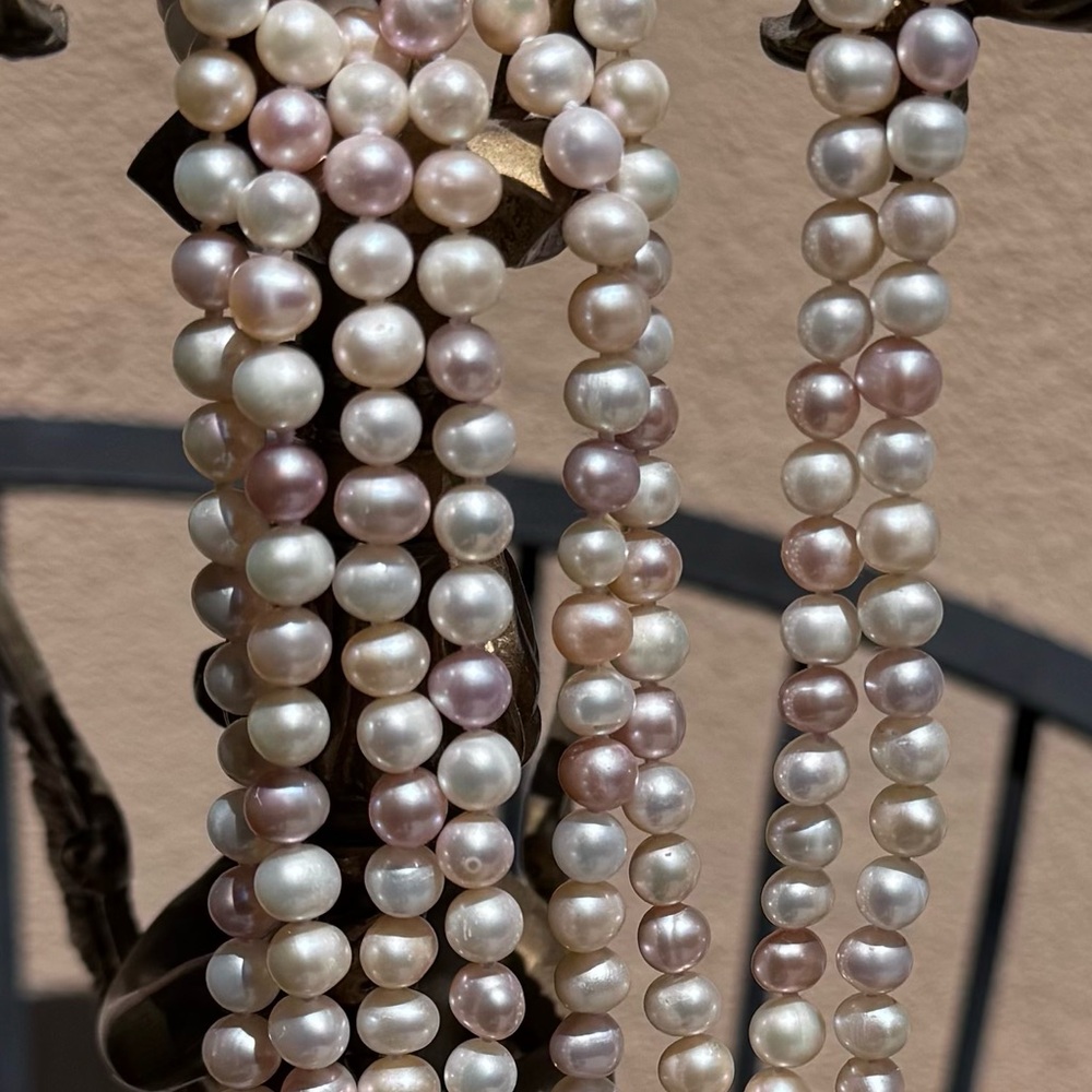 Authentic Pearl Necklace 70” multicolored Single Strand Pink Cream Tan Elegant - Picture 9 of 13